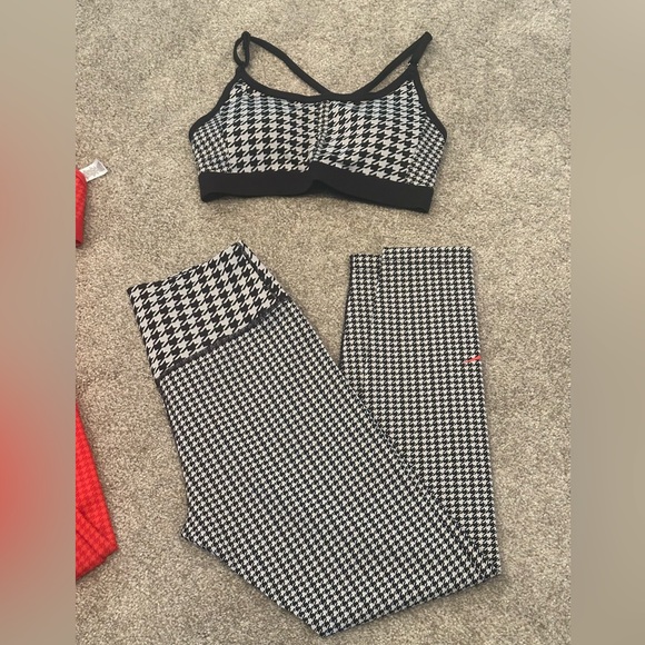 Workout set - Picture 1 of 1